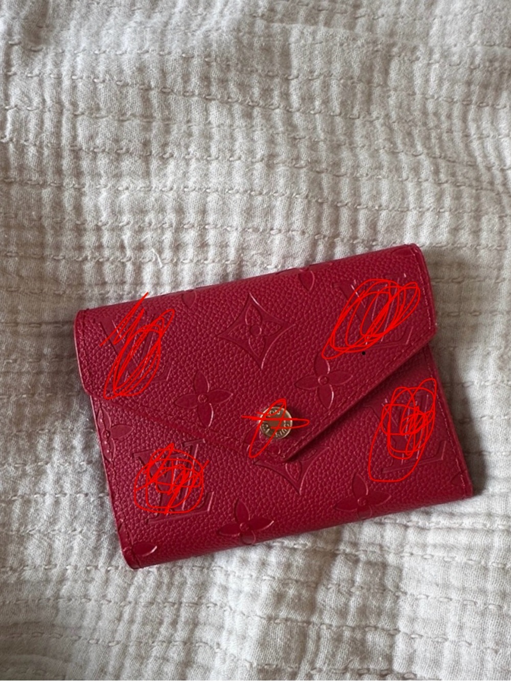 Red Embossed Vinyl Card Holder Wallet
